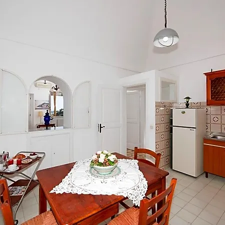 Setteventi Oda ve Kahvaltı Positano