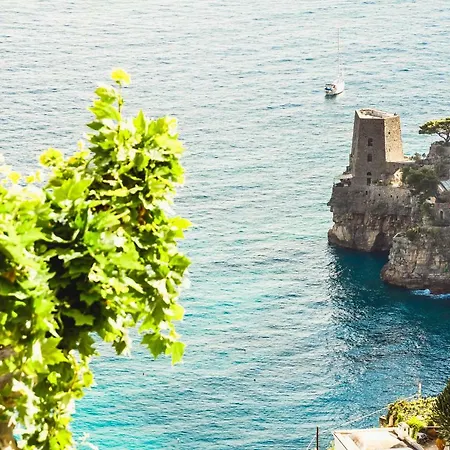 Oda ve Kahvaltı Setteventi Positano